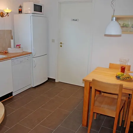 Ferienhaus Und _appartements In Ne *